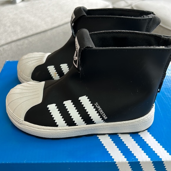 Adidas Superstar 360 rain boots toddler size 8K - Picture 2 of 5